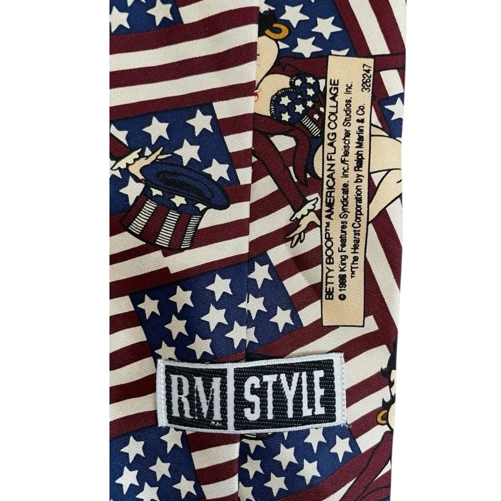 Vintage 1998 Ralph Marlin Betty Boop American Flag Men’s Neck Tie USA 100% silk